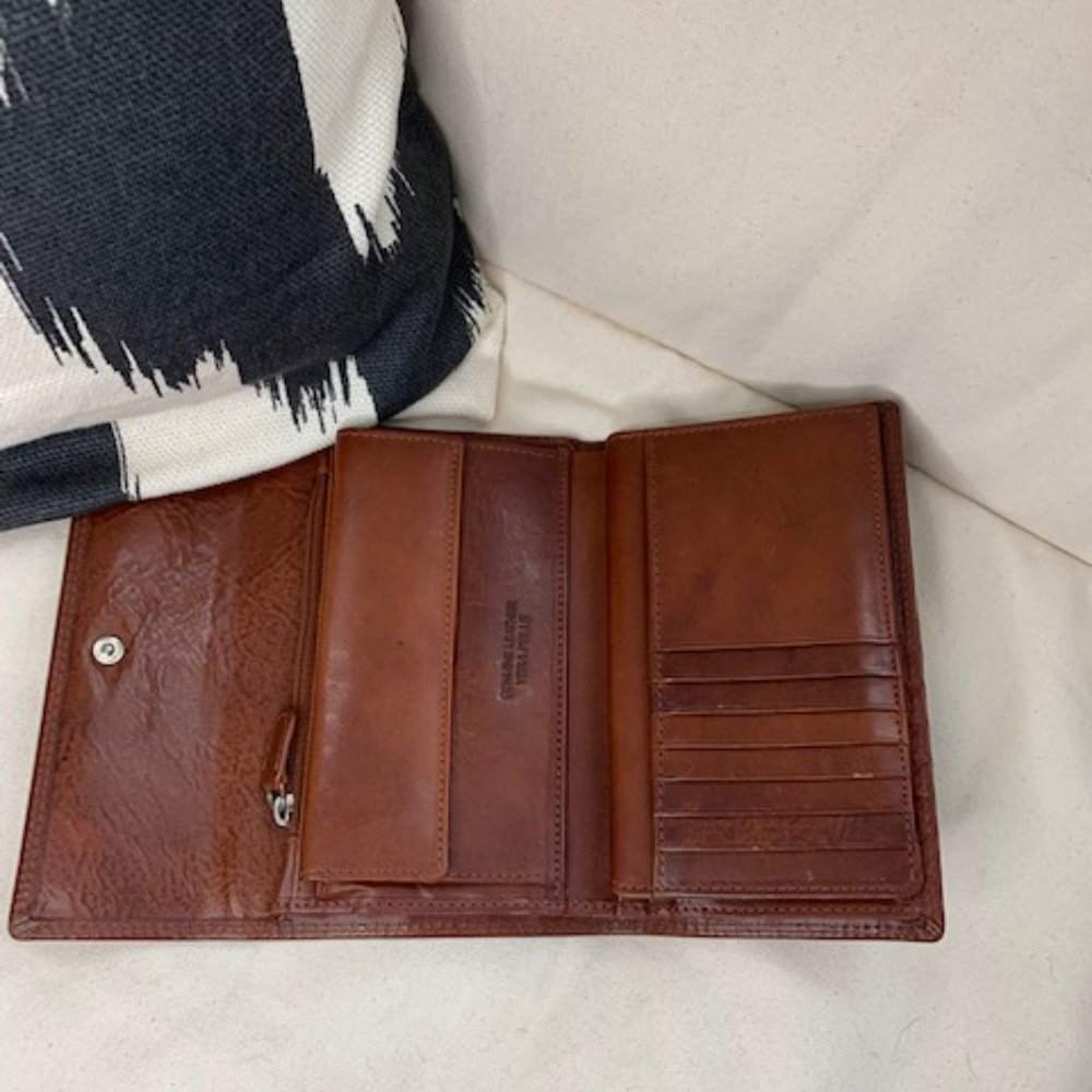 Beautiful all leather medium-sized wallet - Picture 4 of 12